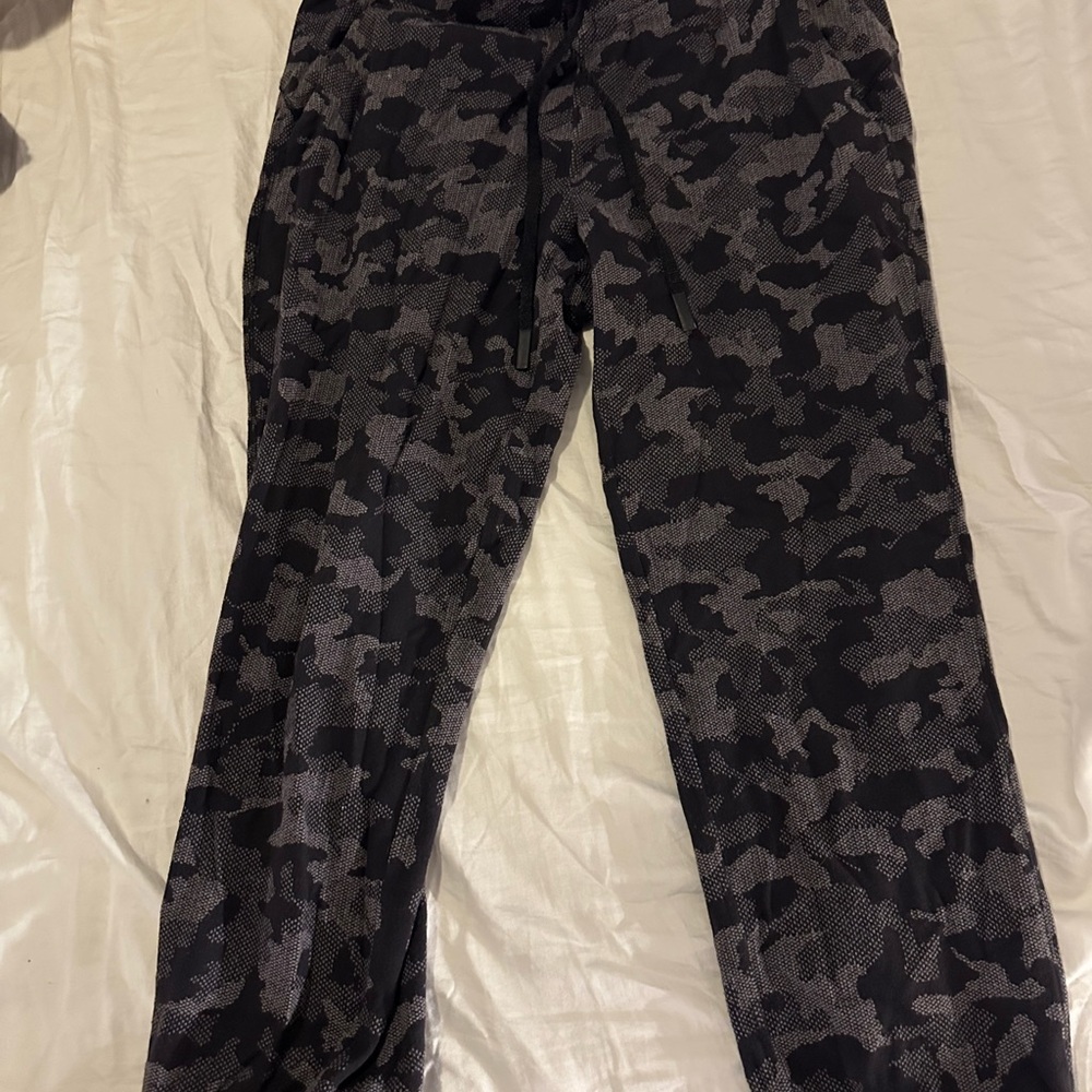 lululemon athletica Black and Gray Camo Joggers